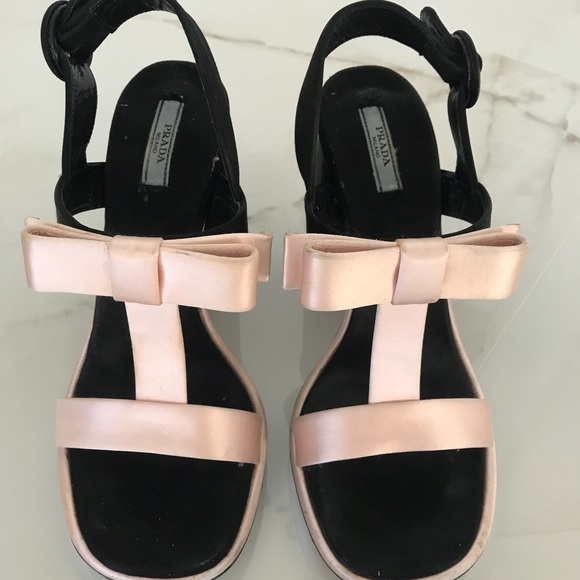 Prada shoes - Picture 2 of 6